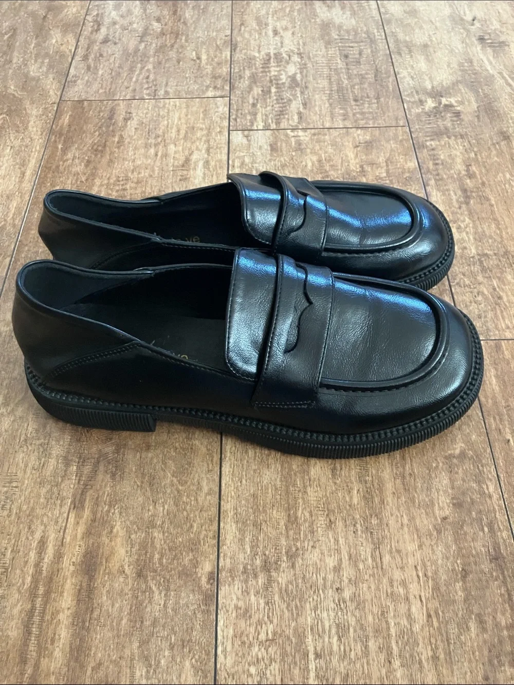 Y2k Women’s Black Leather Penny Loafers